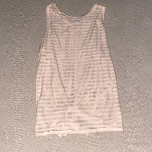 LULULEMON TANK TOP OPEN BACK